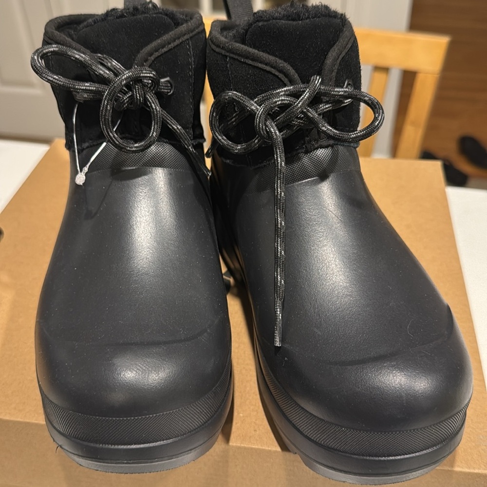 Ugg Bundle - Picture 7 of 11